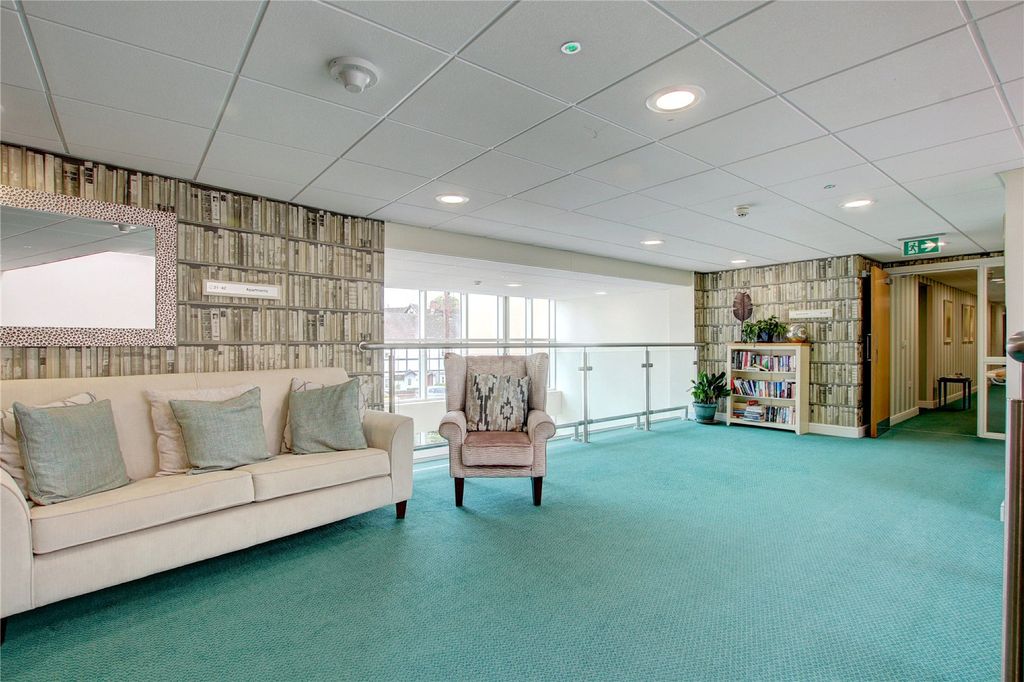 Additional image 19 of 2 bed flat for saleHanbury Road, Droitwich, Worcestershire WR9
