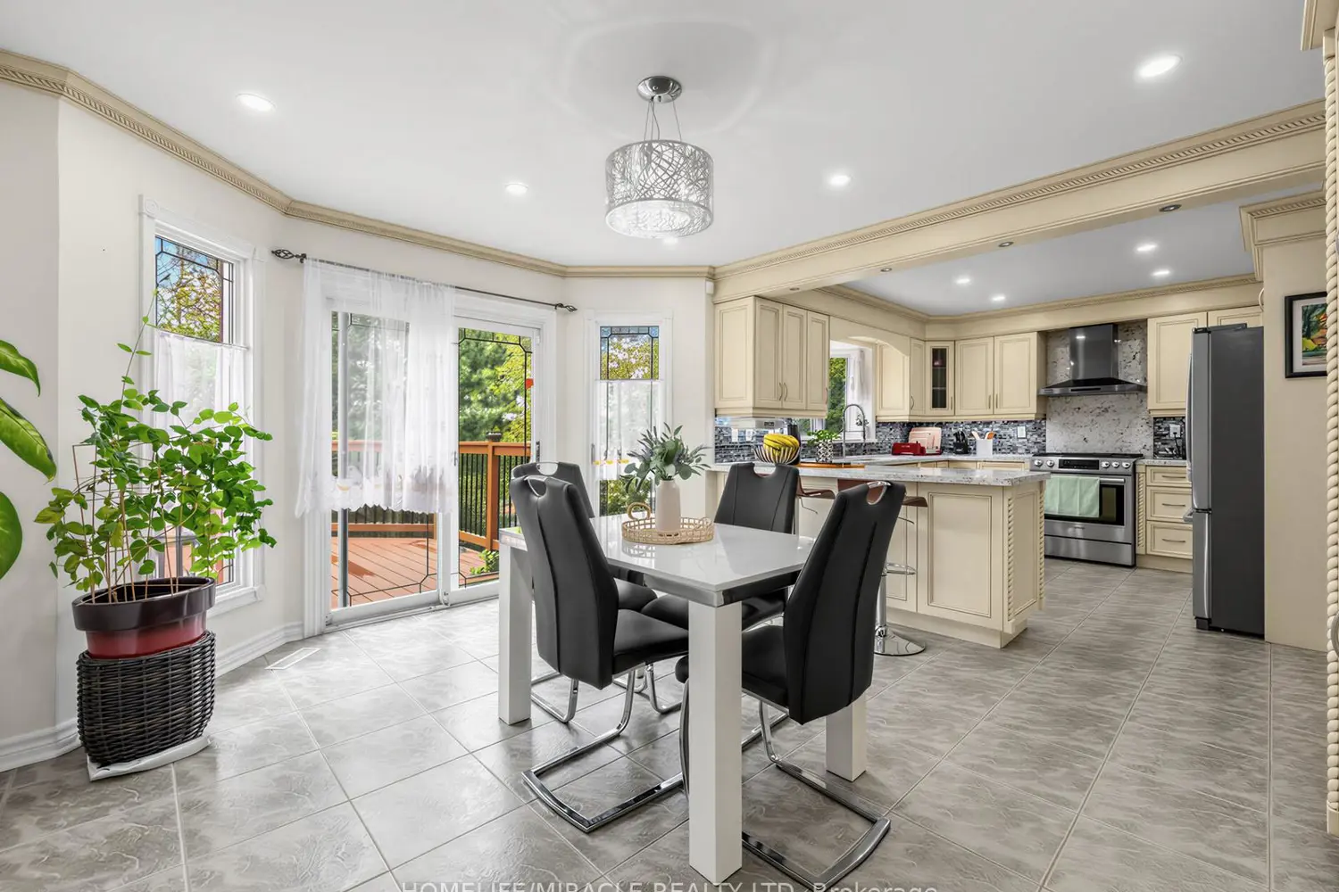 Additional image 3 of 2023 Jacamar Court