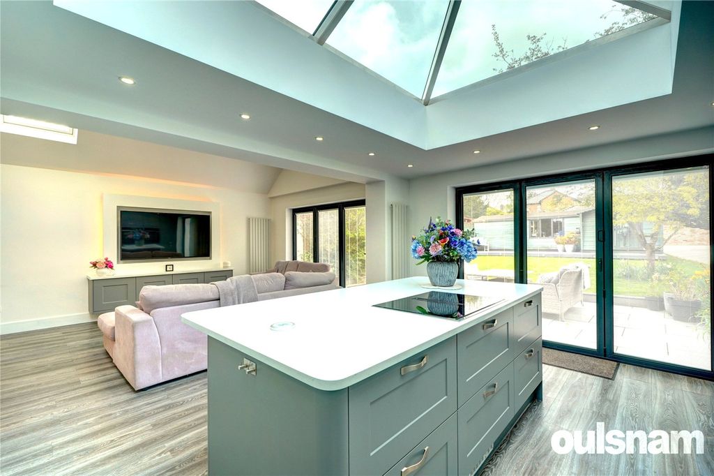 Additional image 17 of 4 bed detached house for saleVictoria Avenue, Droitwich, Worcestershire WR9