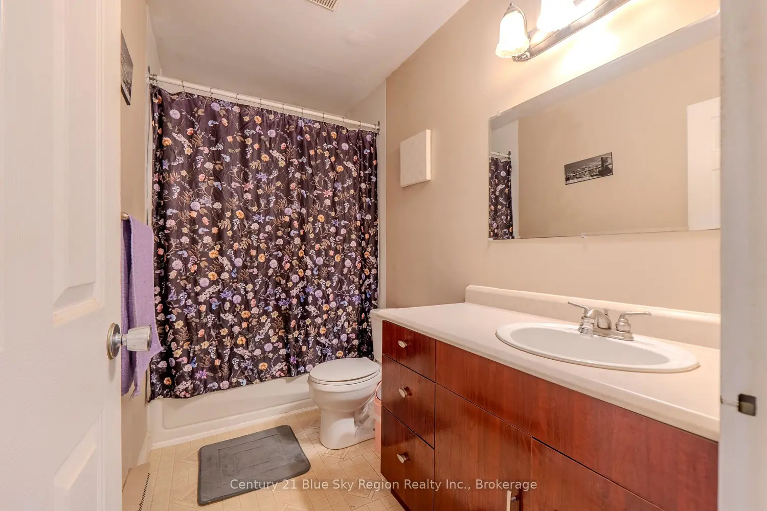 Additional image 7 of 122 Giroux Street 305