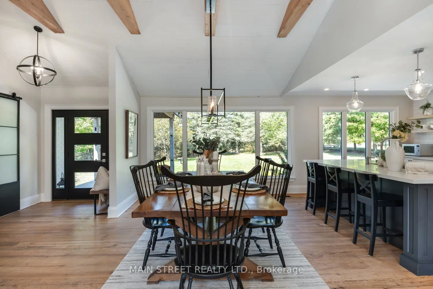 4730 Devitts Road photo 2