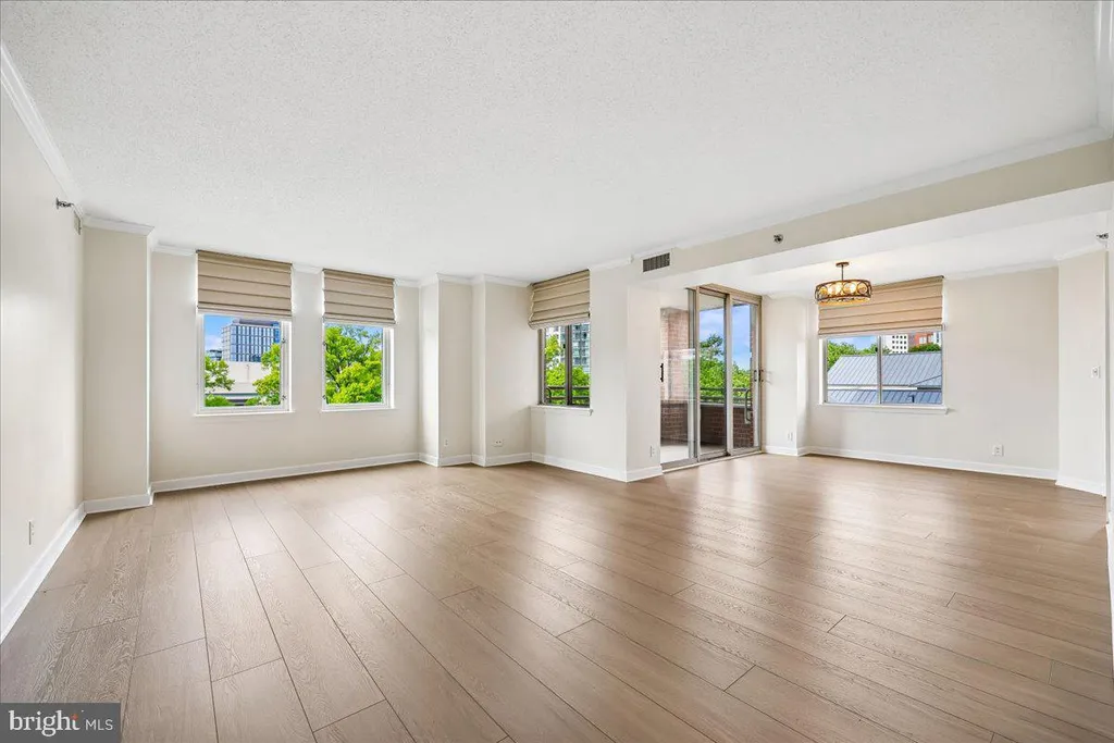 Additional image 3 of 5809 Nicholson Ln Unit 316, North Bethesda, MD 20852