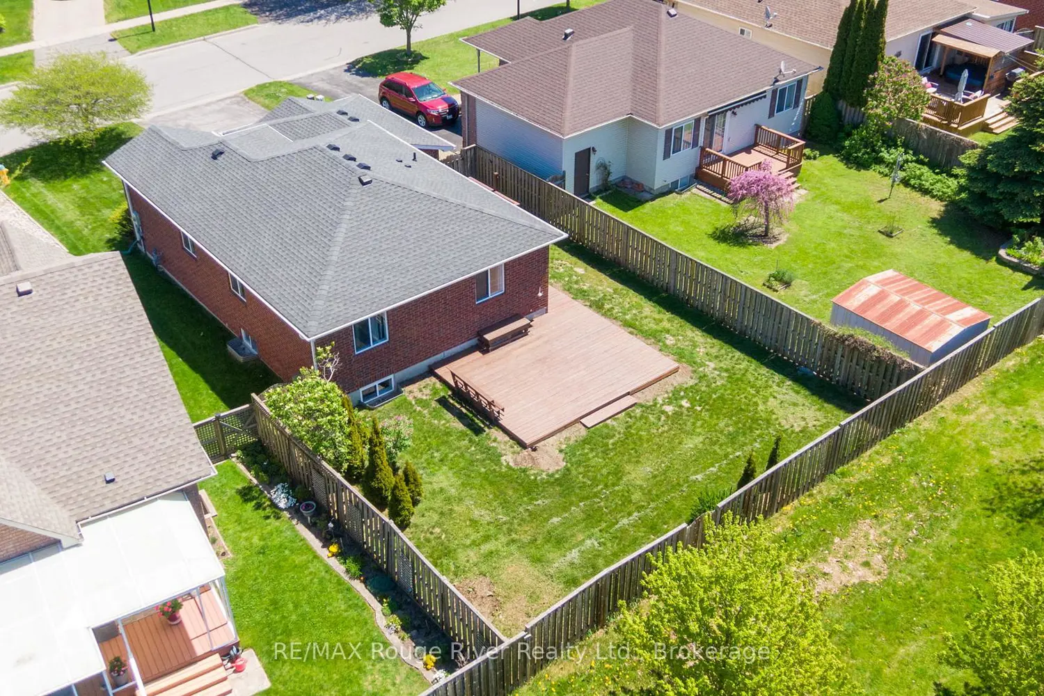 Additional image 9 of 795 Munson Crescent