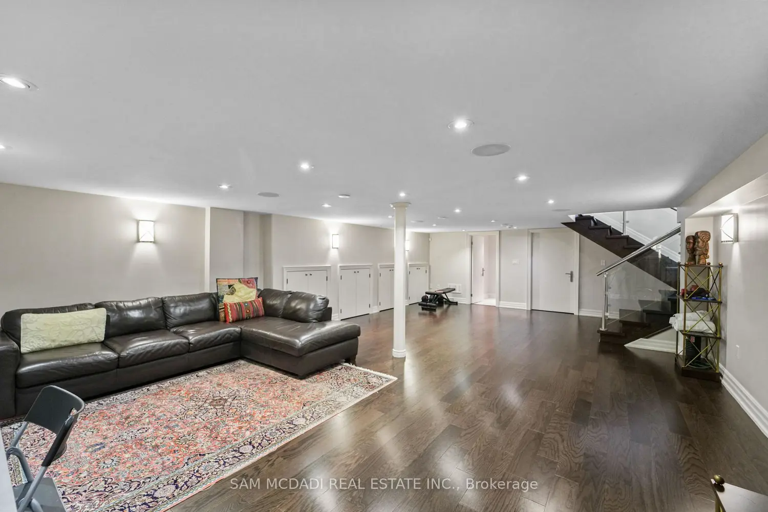 Additional image 12 of 2411 Thorn Lodge Drive
