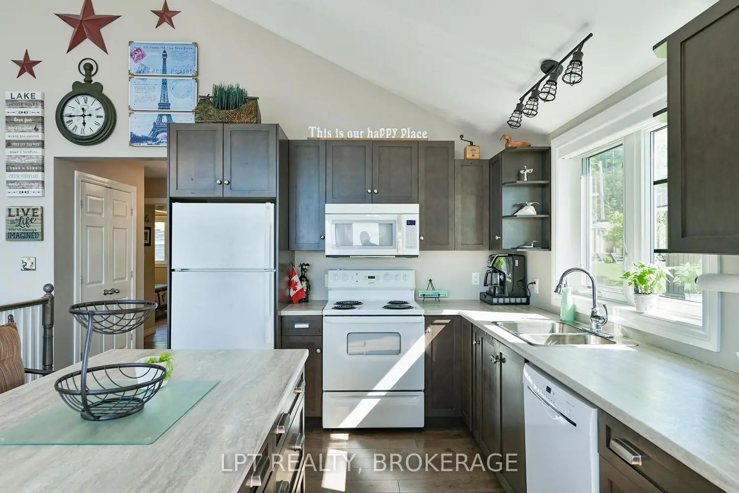 362 7Th Line Road 106 photo 4