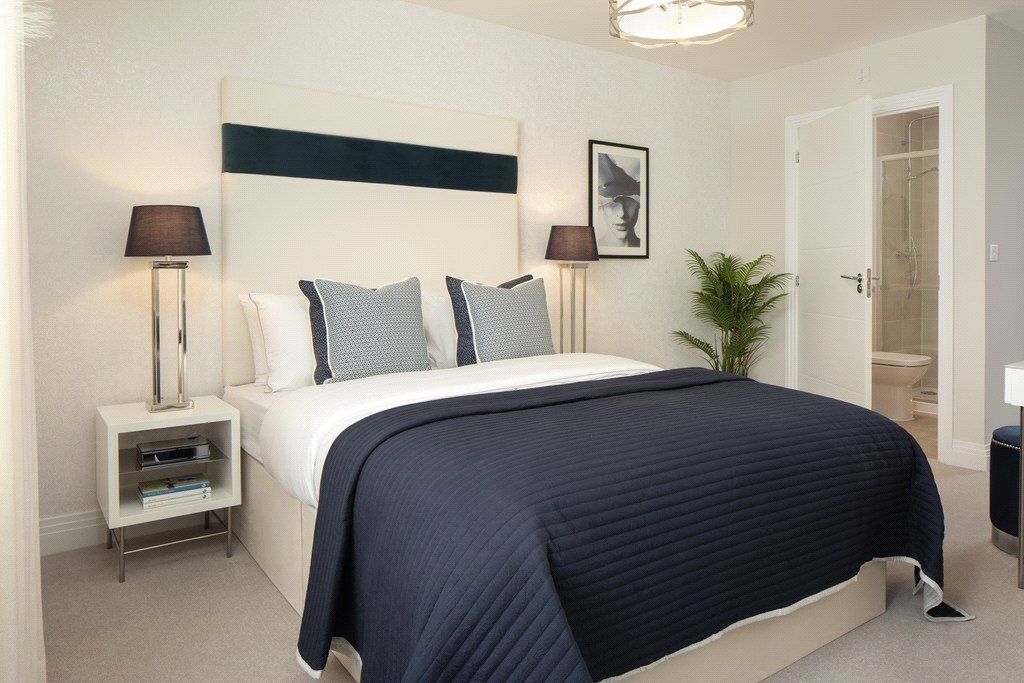 Additional image 4 of 2 bed flat for saleStapleton Close, Egham TW20