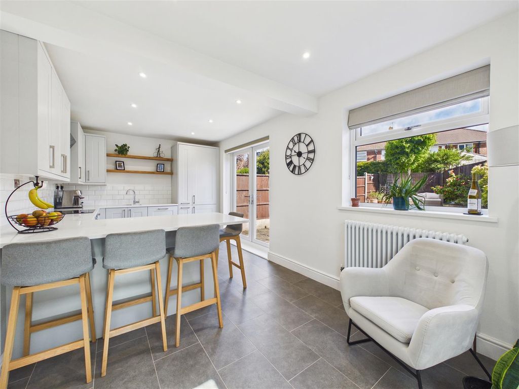 Additional image 4 of 3 bed semi-detached house for saleSalisbury Avenue, Dronfield S18