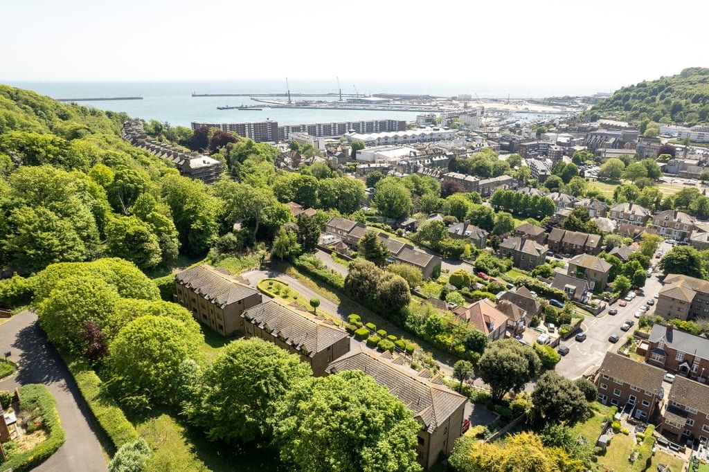 Additional image 16 of 2 bed flat for saleSamphire Court, Dover CT16