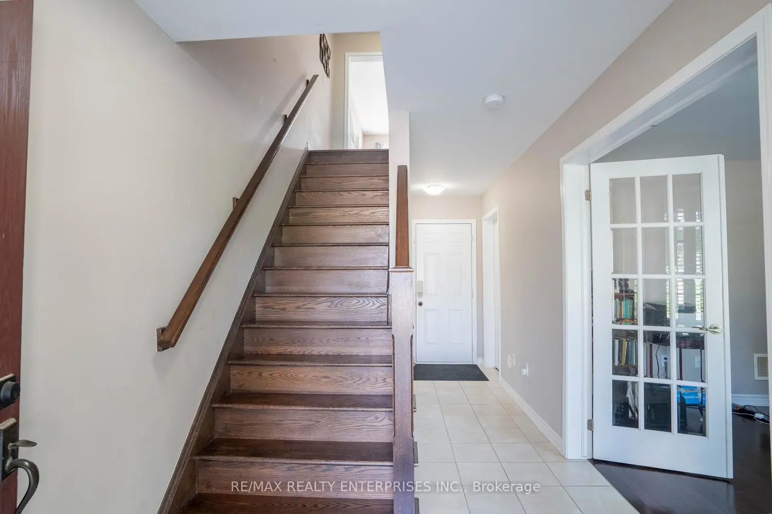 250 Ellen Davidson Drive