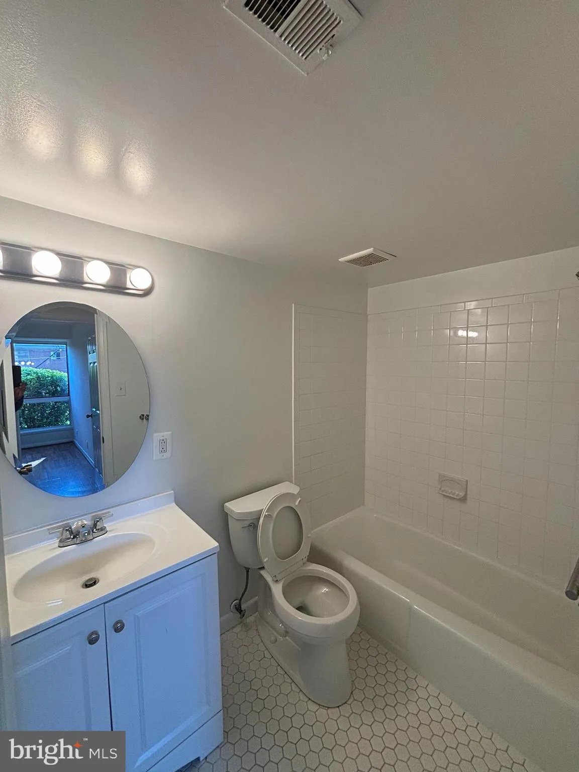 Additional image 18 of 3706 N Rosser Street Unit T2, Alexandria, VA 22311