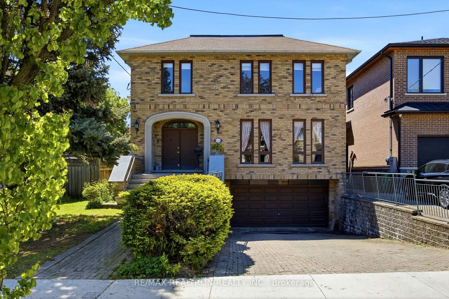 623 Coldstream Avenue