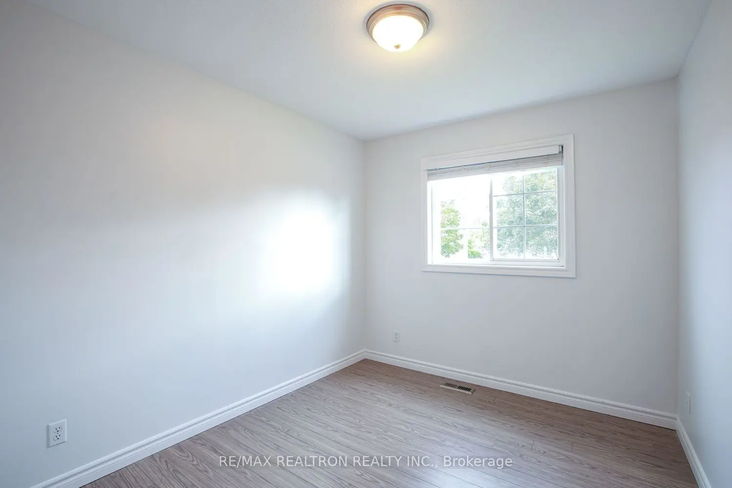 52 Liddle Lane photo 2