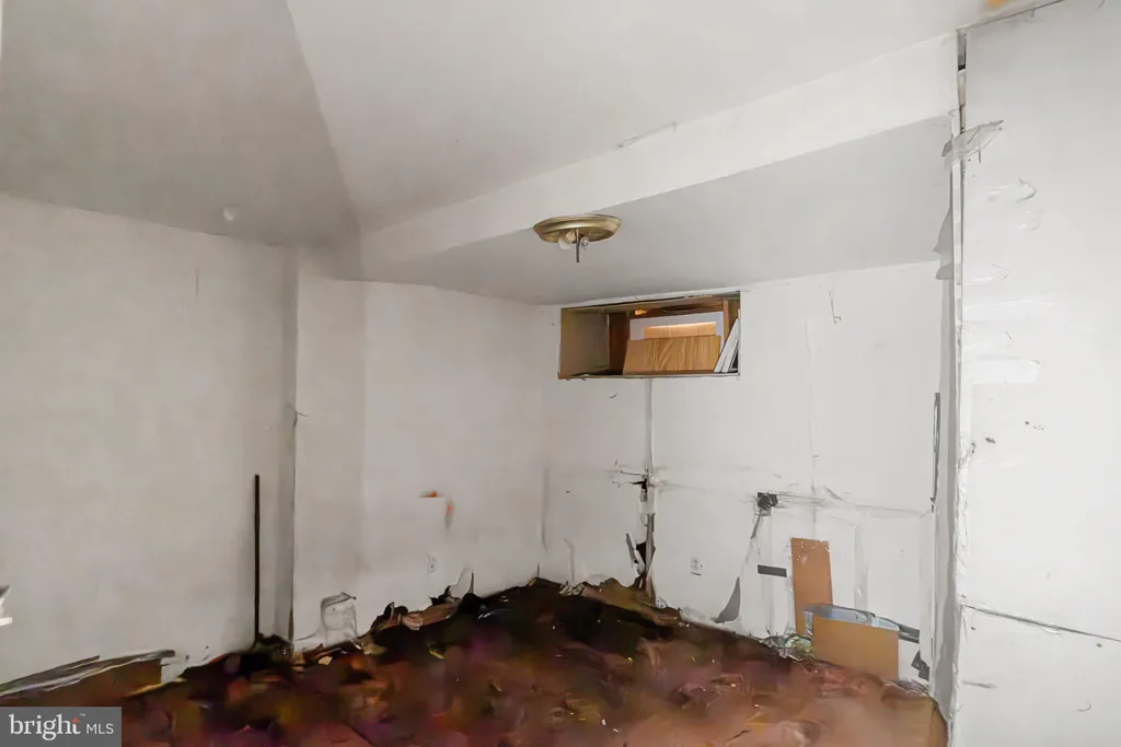 1615 S Conestoga Street, Philadelphia, PA 19143