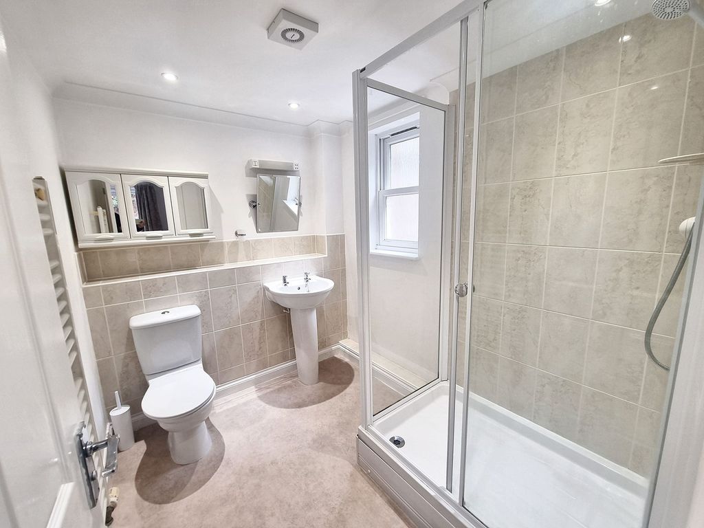 Additional image 8 of 2 bed flat for saleMarine Parade, Dawlish EX7
