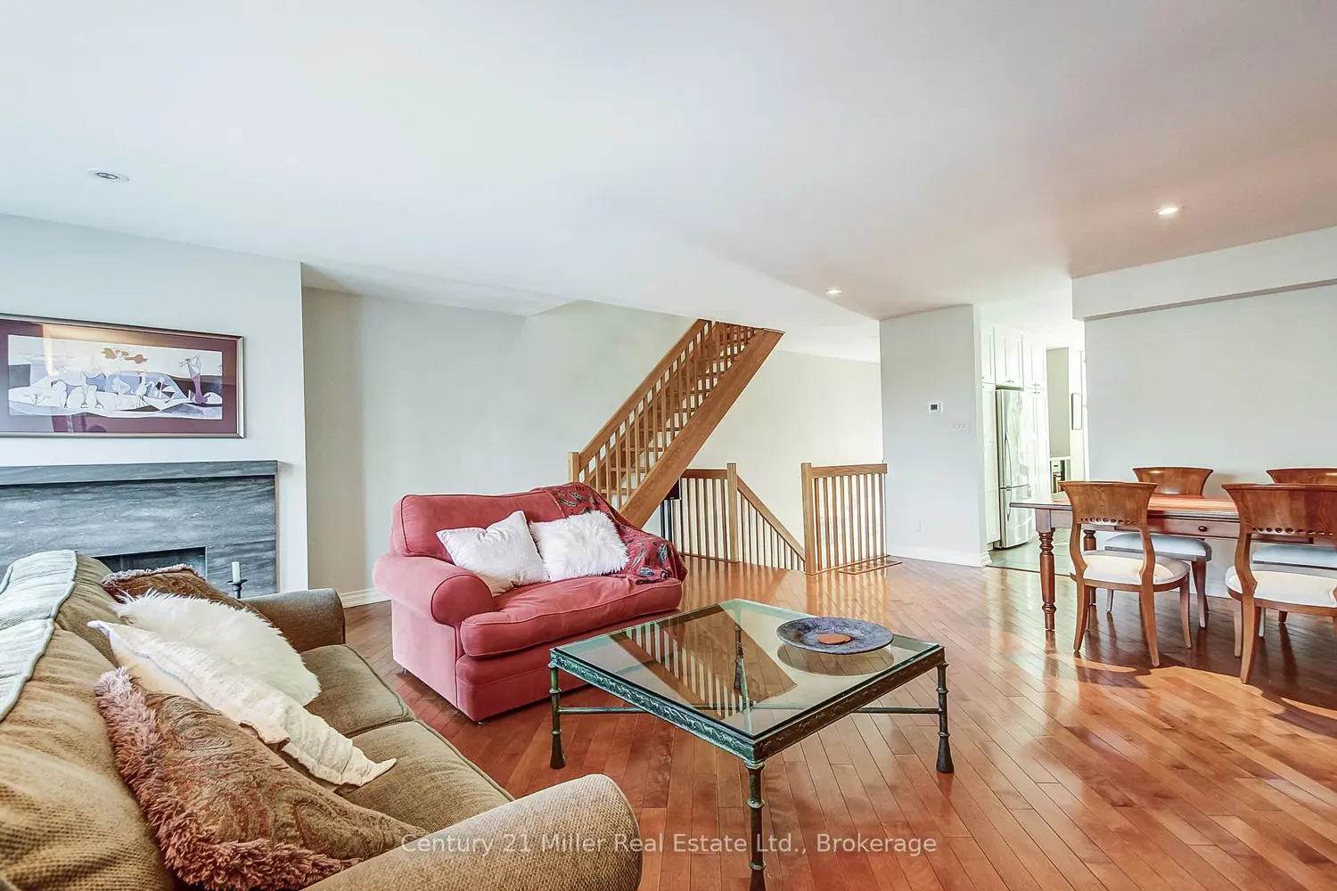 1120 Queens Avenue 9