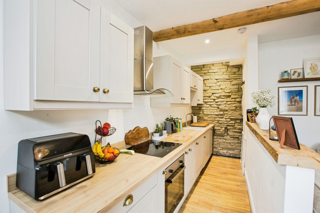 Additional image 3 of 2 bed terraced house for saleWestbury Street, Elland HX5