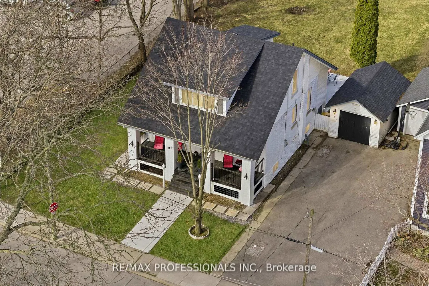 14 Kidd Avenue photo 2