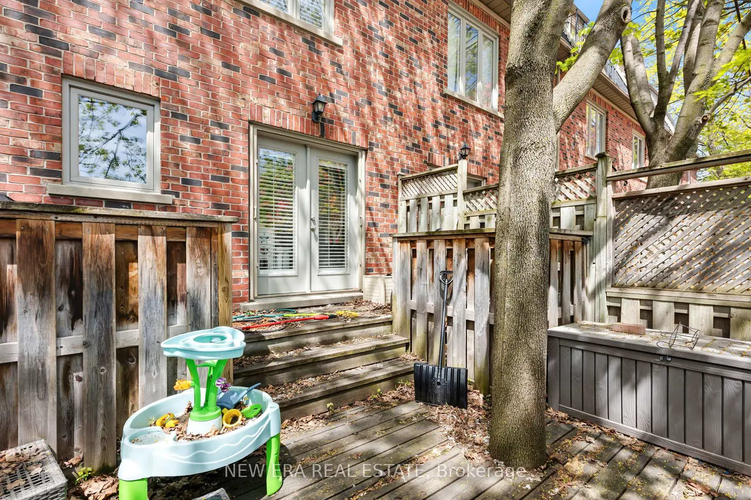 Additional image 20 of 35 Spruce Street B
