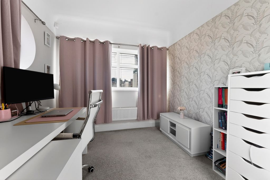 Additional image 8 of 5 bed detached house for salePark Drive, Ellesmere Port CH65