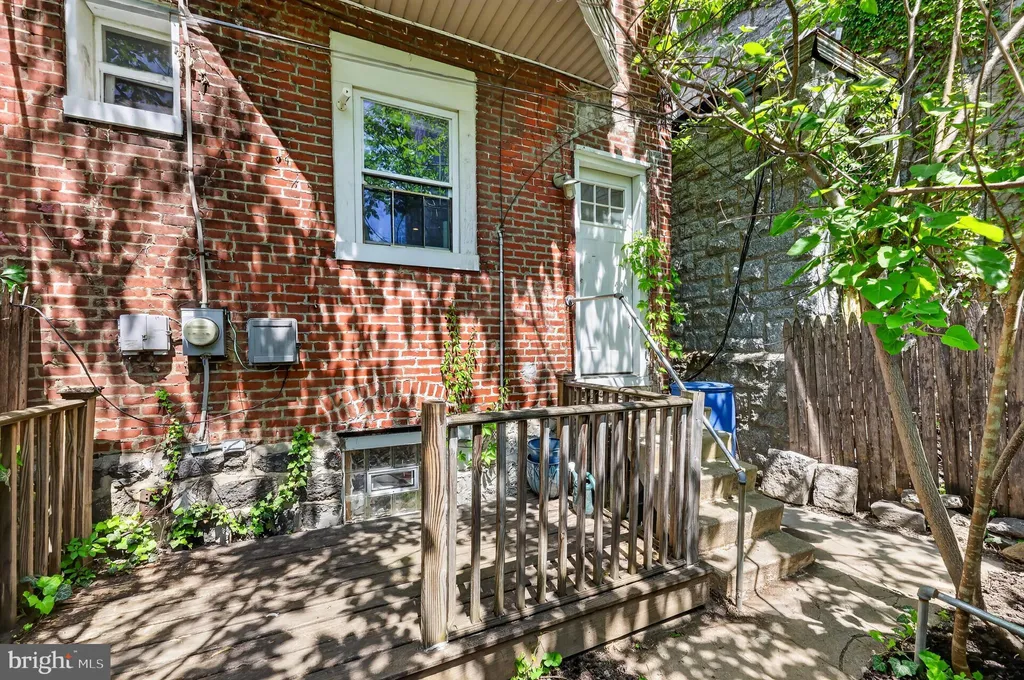 5010 Catharine Street, Philadelphia, PA 19143