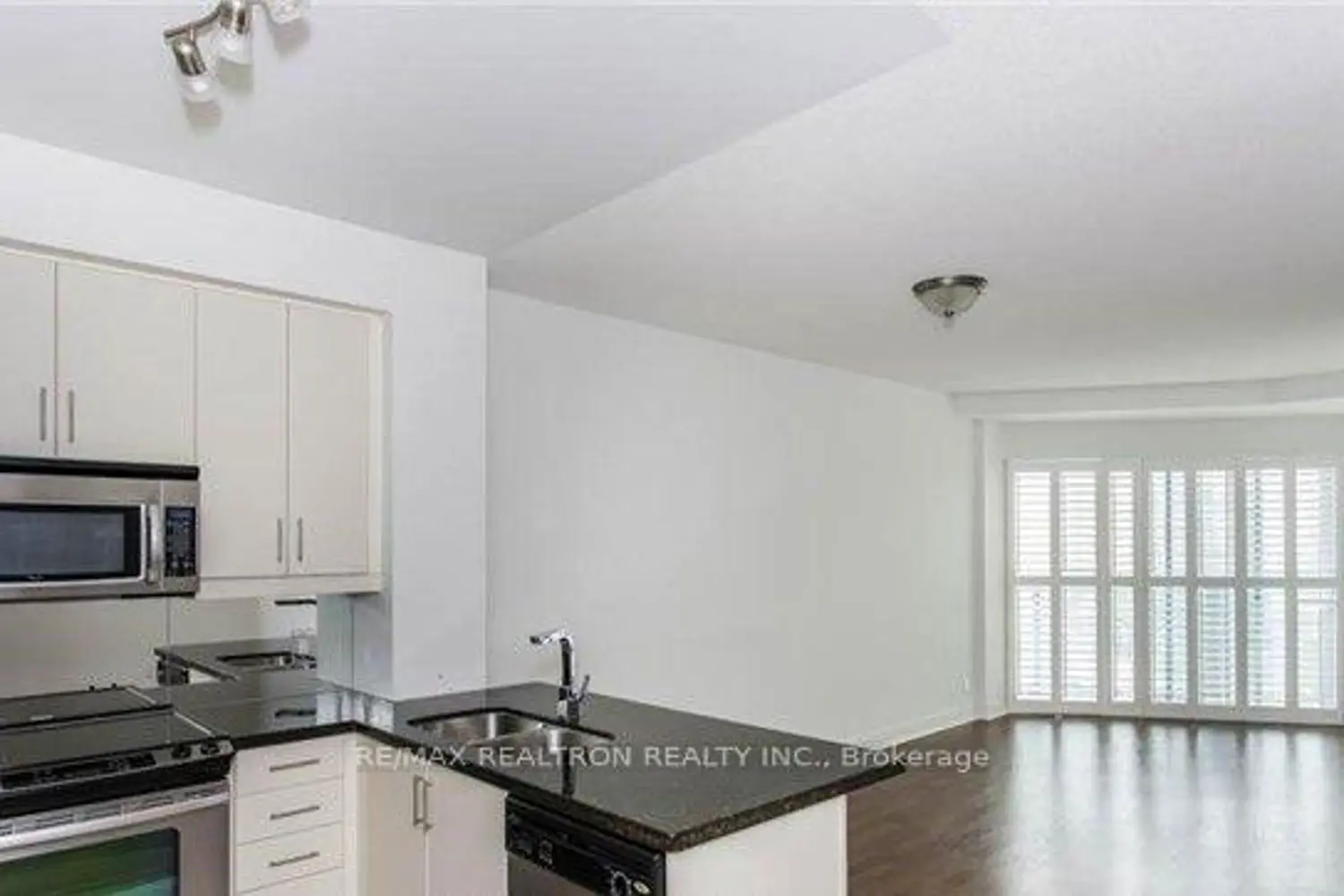 Additional image 4 of 60 Absolute Avenue 1502