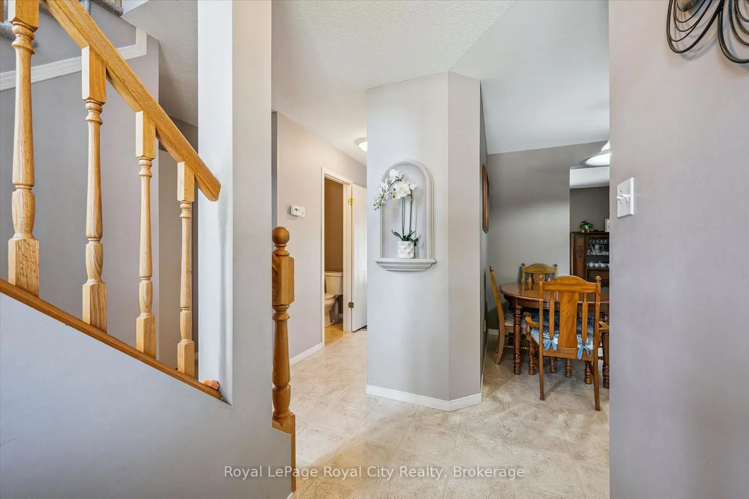 240 London Road 24 photo 4