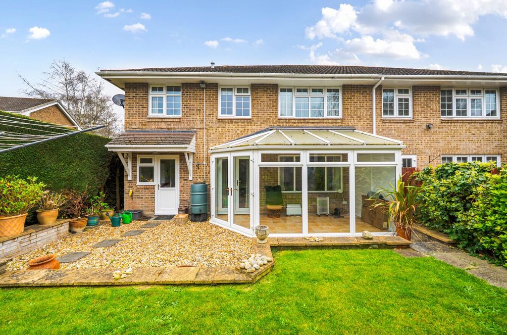 Additional image 10 of 4 bed property for saleBroomhill Way, Boyatt Wood, Eastleigh SO50