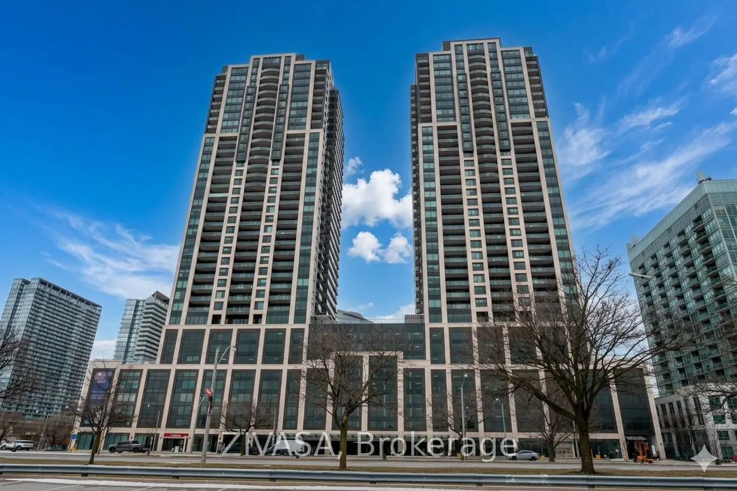 1926 Lakeshore Boulevard 3911
