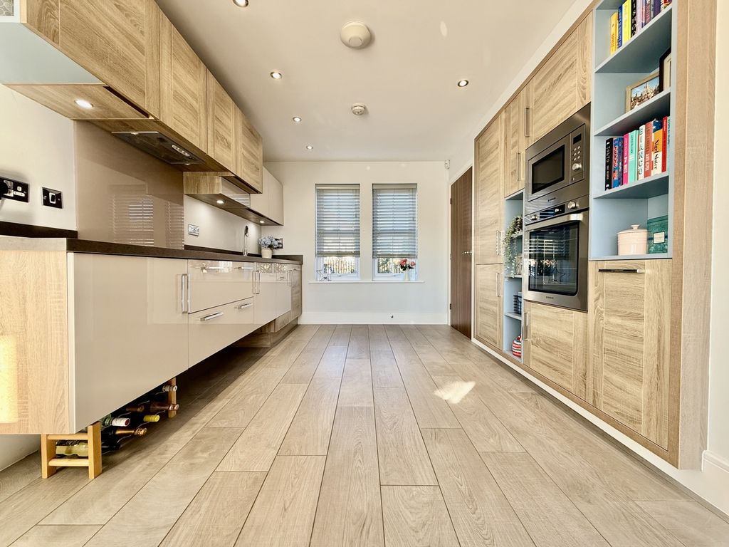 Additional image 7 of 4 bed detached house for saleHigh Carr Close, Framwellgate Moor, Durham, County Durham DH1