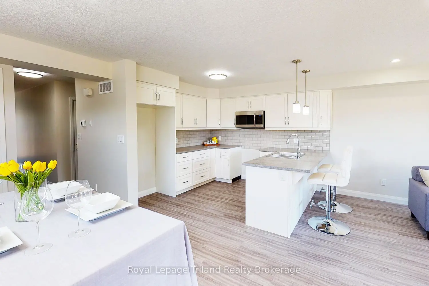 137 Wimpole Street B photo 5
