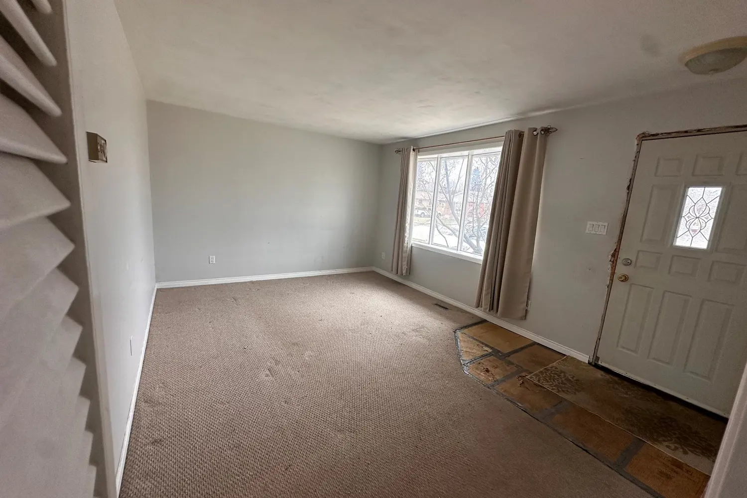14 Locke Avenue photo 3