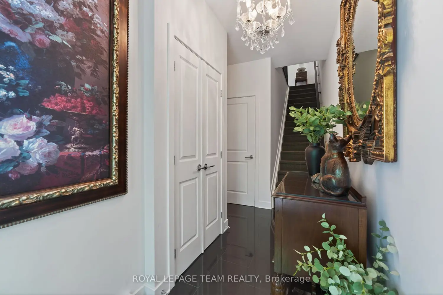 542 Crescendo Private 30 photo 2