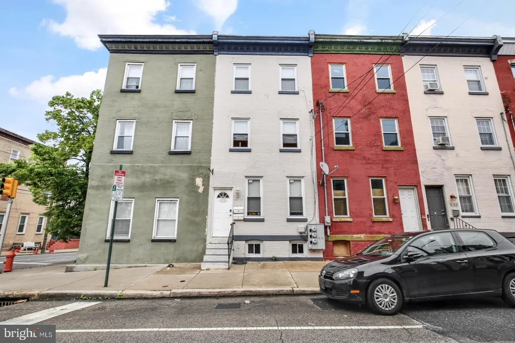 537 N 33rd Street Unit 1, Philadelphia, PA 19104