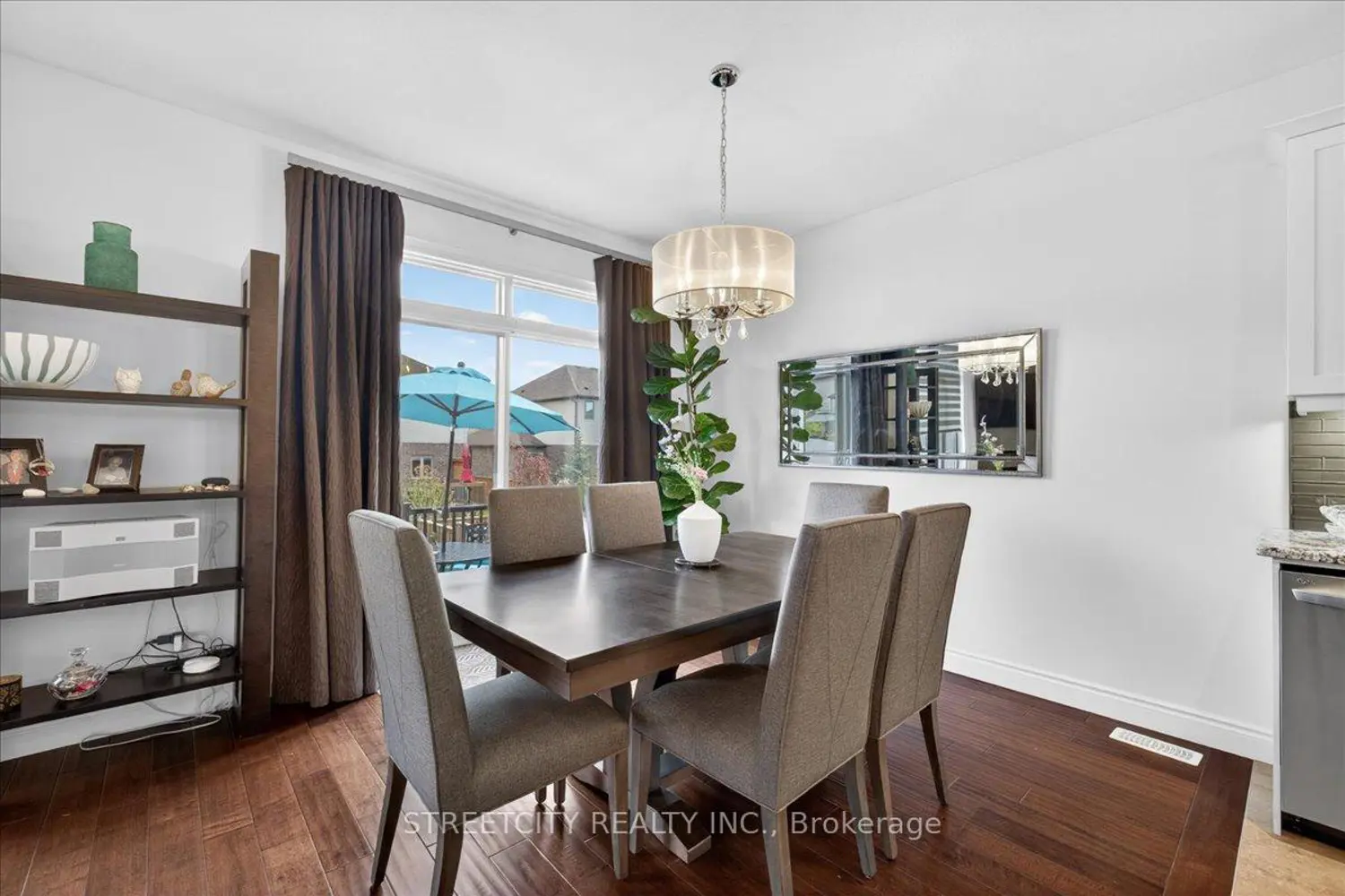 Additional image 6 of 717 Jackpine Way