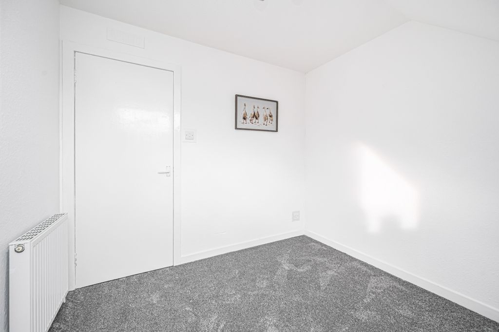 Additional image 14 of 2 bed flat for sale128 High Street, Kinross KY13
