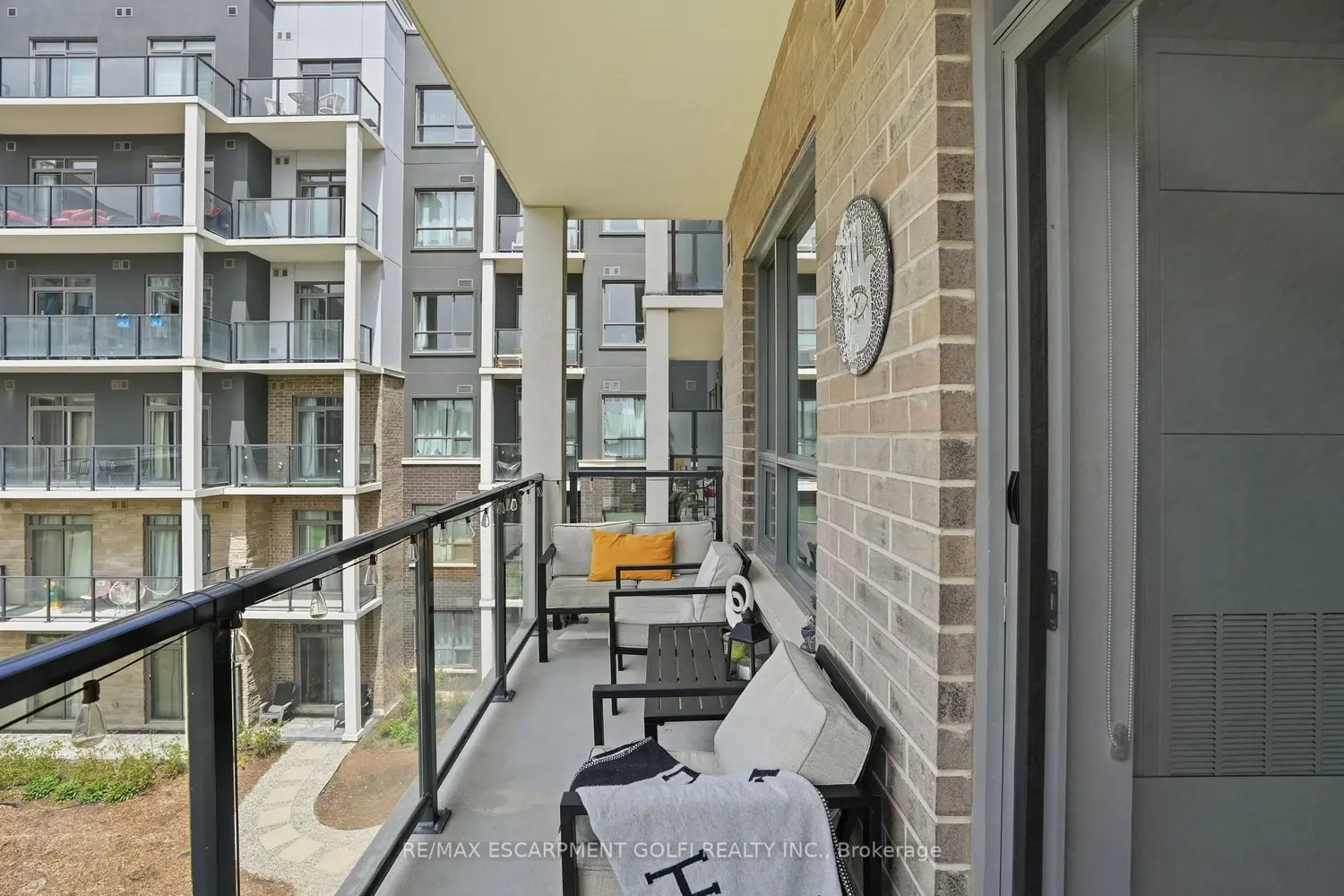 Additional image 11 of 5055 Greenlane Road 330