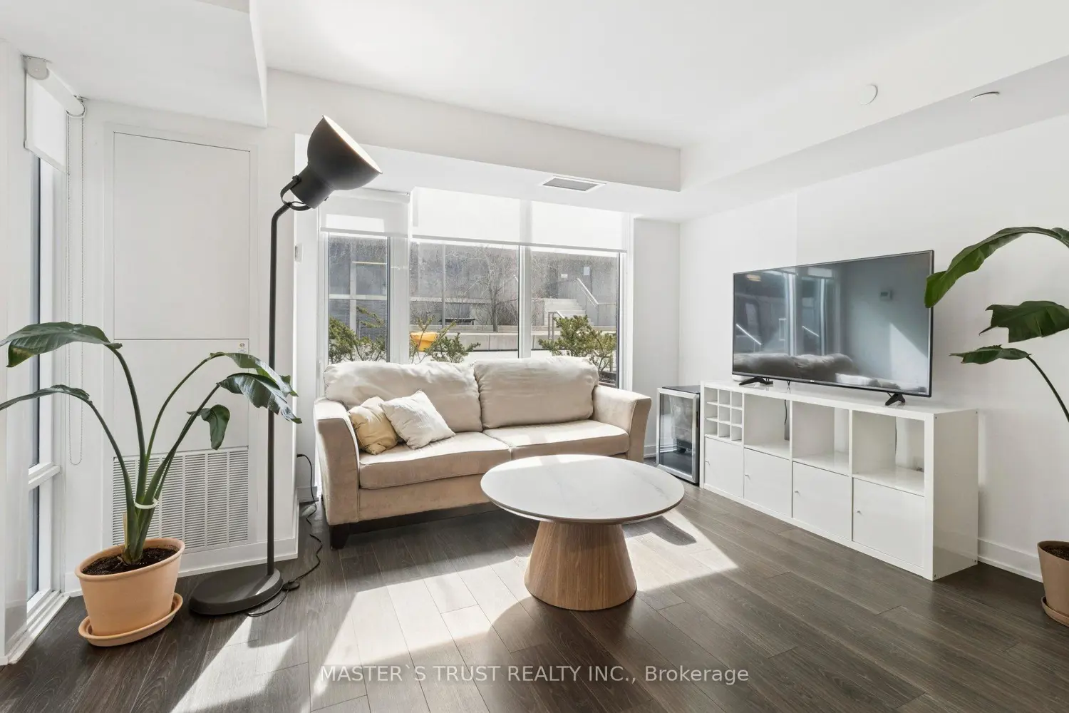160 Flemington Road Th109