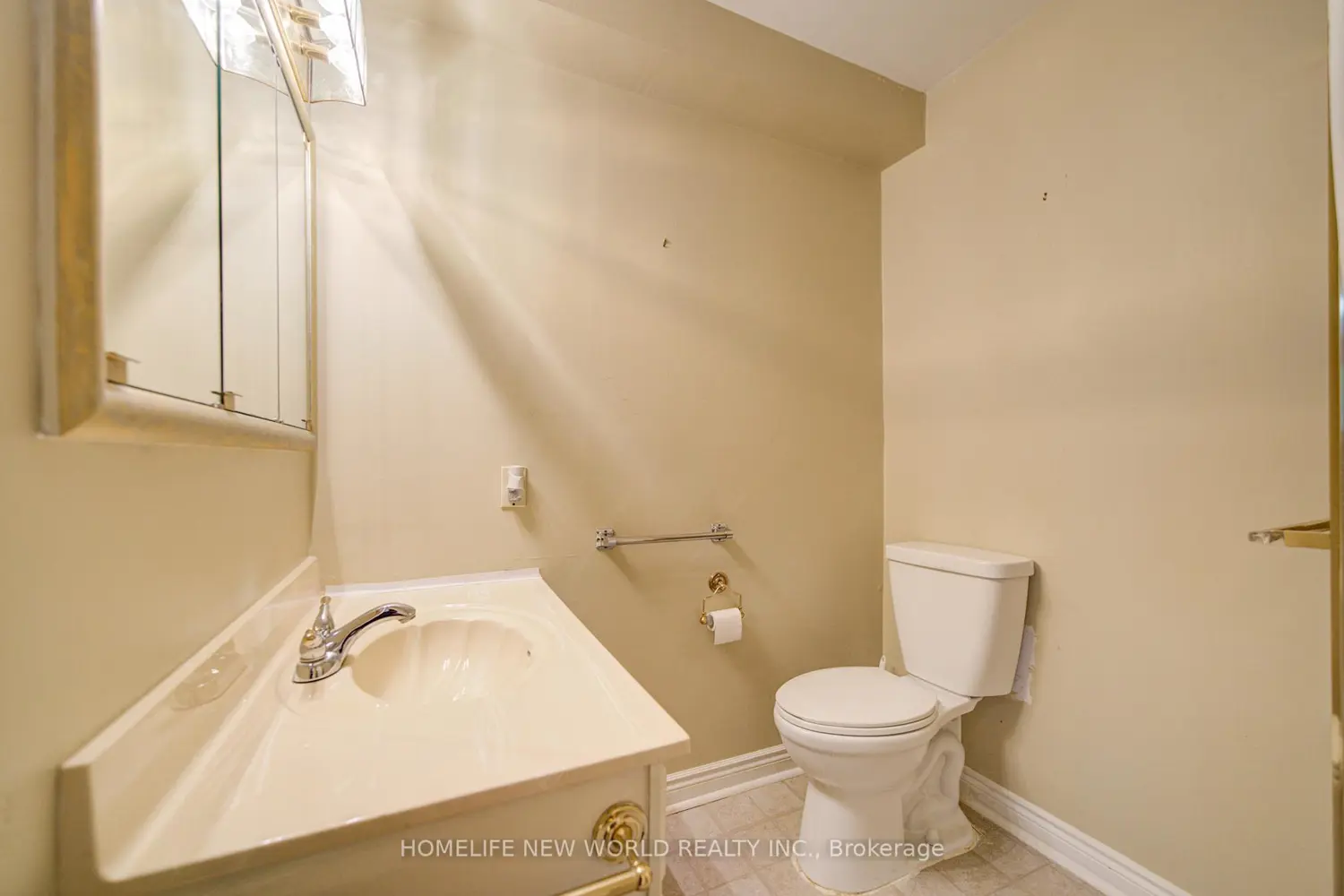 Additional image 10 of 42 Hamilton Hall Drive