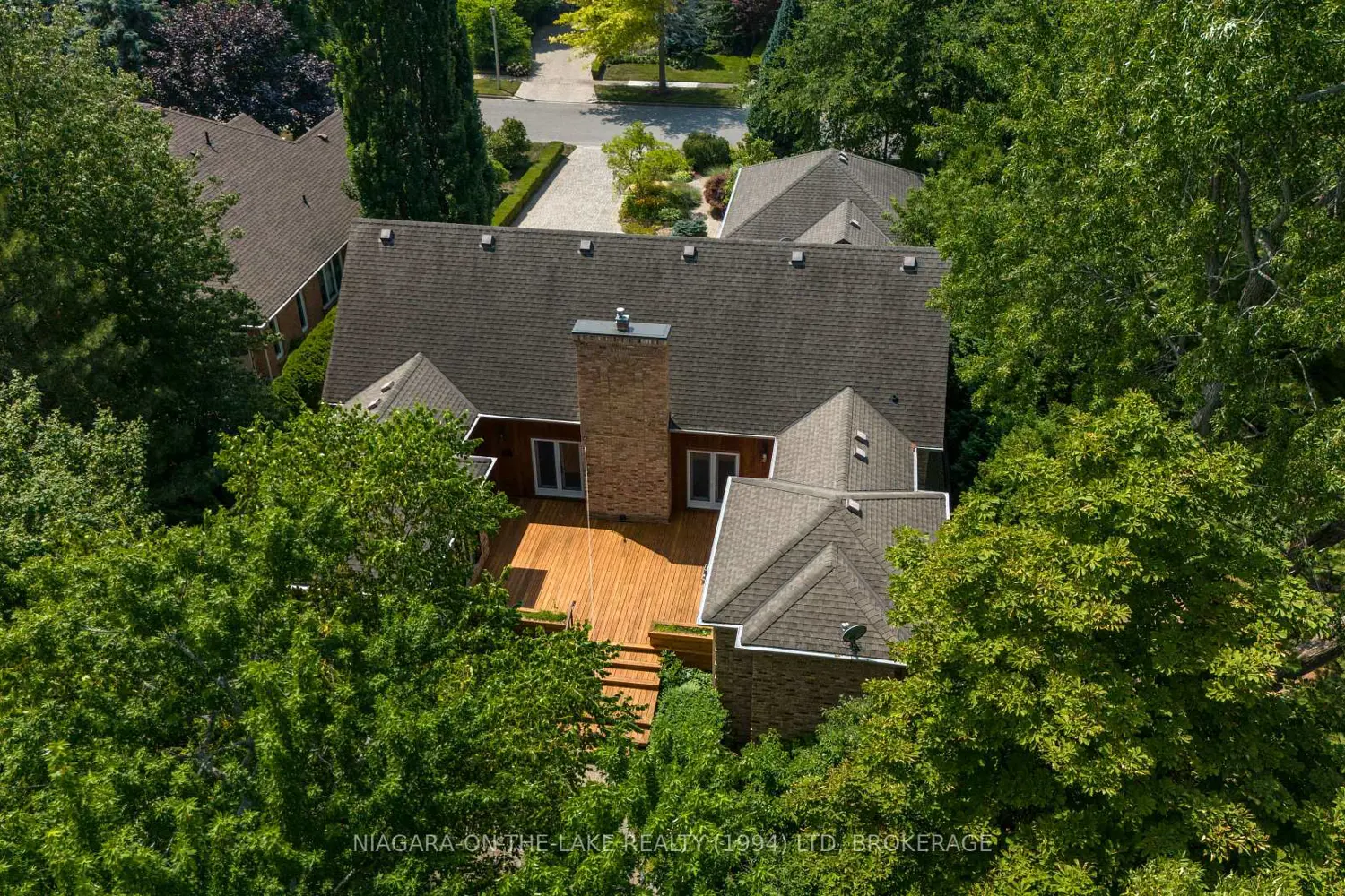 451 Gage Street photo 3