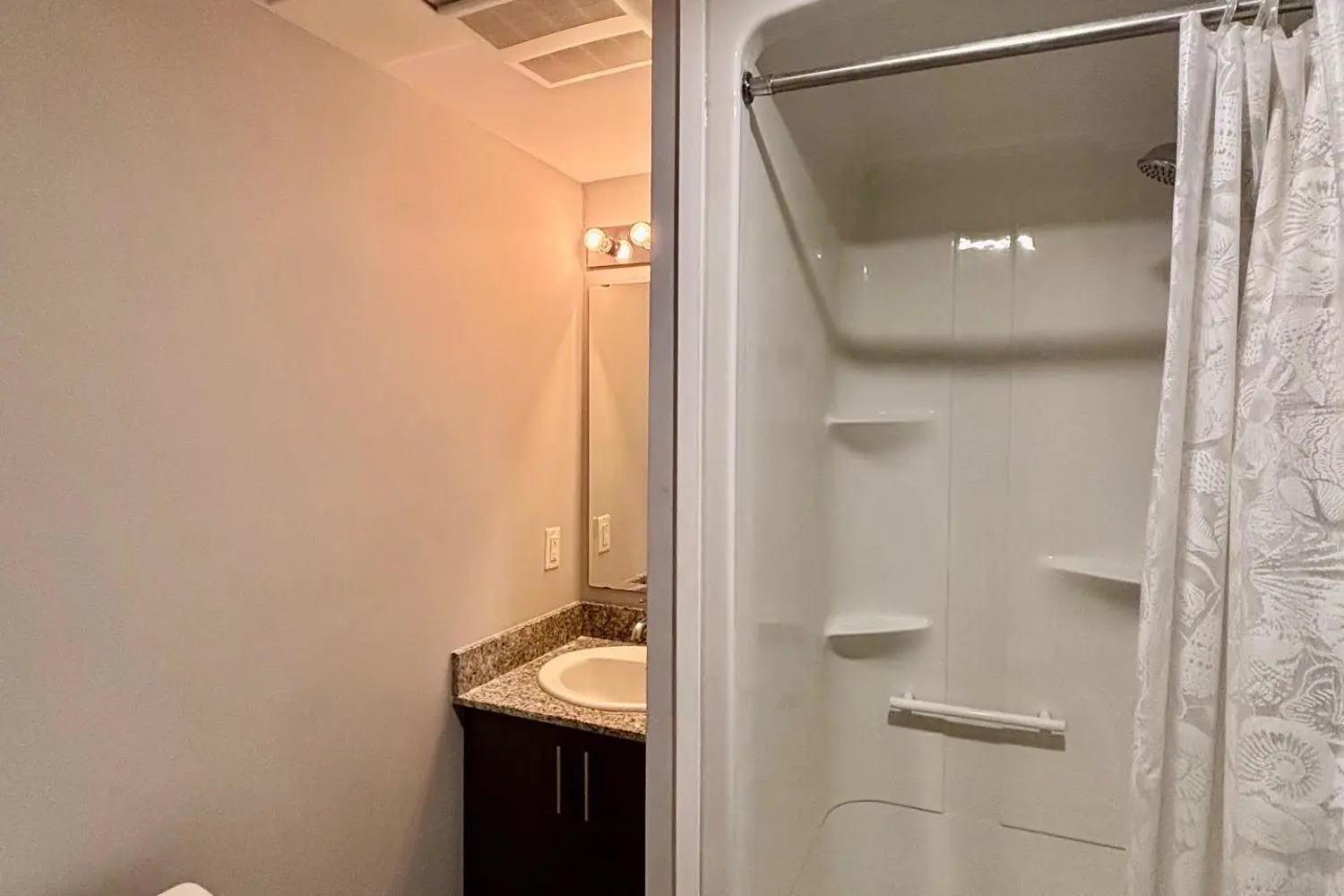 Additional image 12 of 275 Larch Street #507