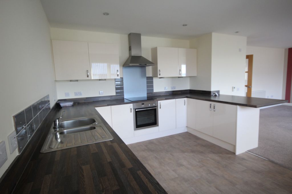 2 bed flat for saleImray Way, Longside AB42 photo 4