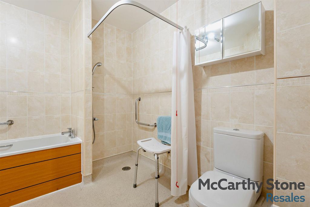 Additional image 8 of 1 bed flat for saleHorton Mill Court, Hanbury Road, Droitwich WR9