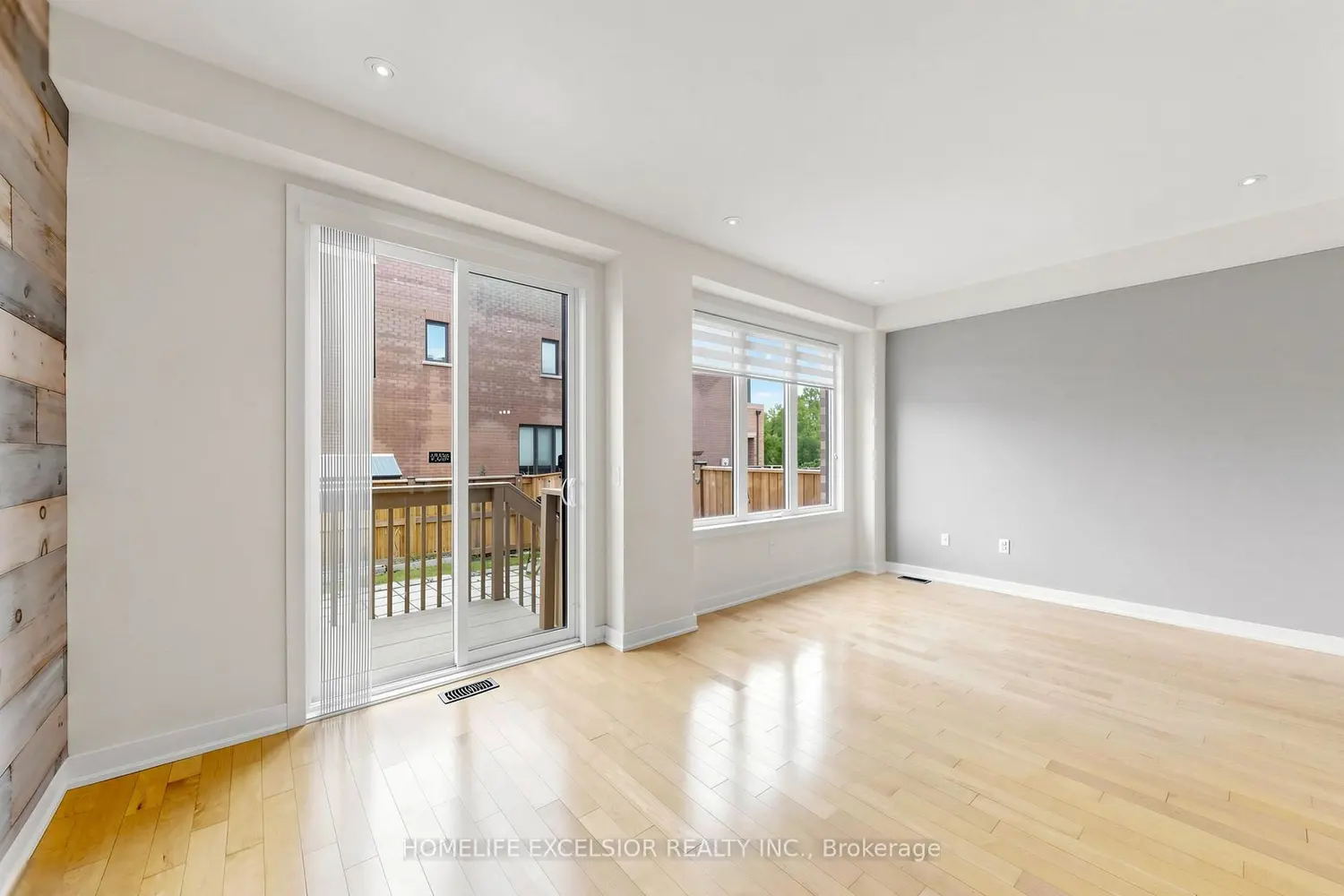 104 Dariole Drive photo 4