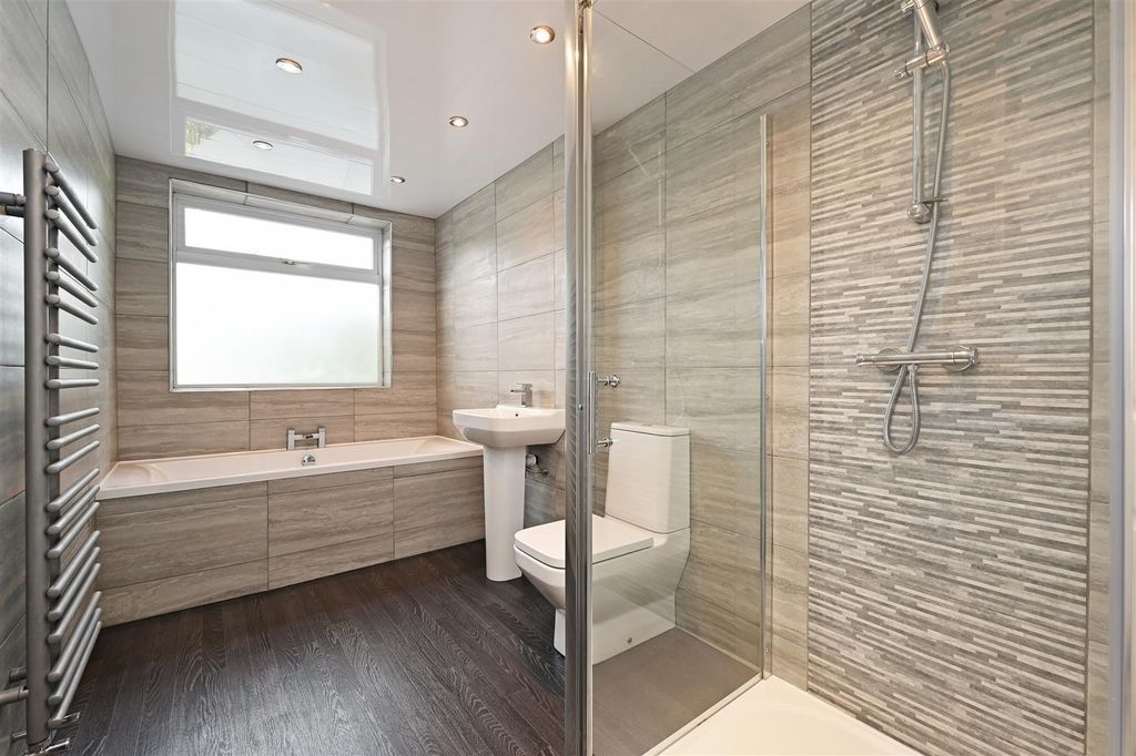 Additional image 19 of 3 bed detached bungalow for saleLangdale Drive, Dronfield S18