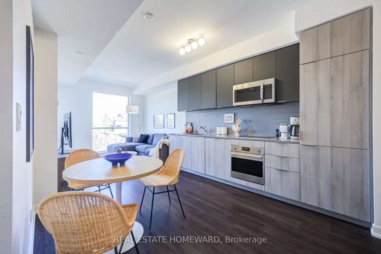 Additional image 5 of 223 St Clair Avenue 309