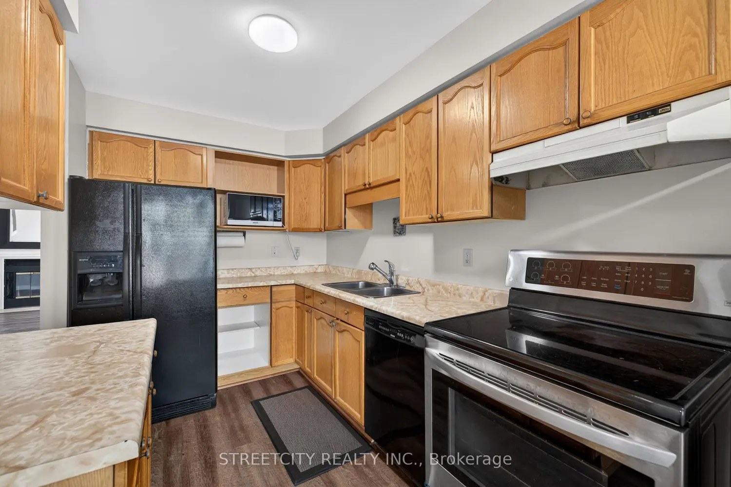 Additional image 4 of 308 Conway Drive 14