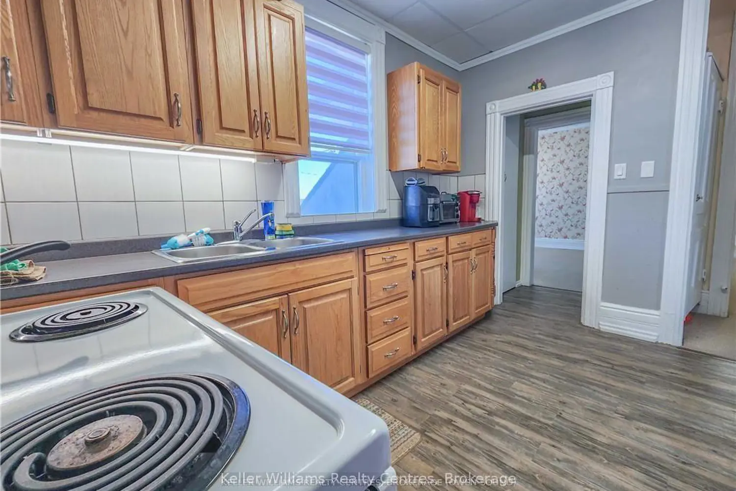 900 2Nd Avenue photo 5