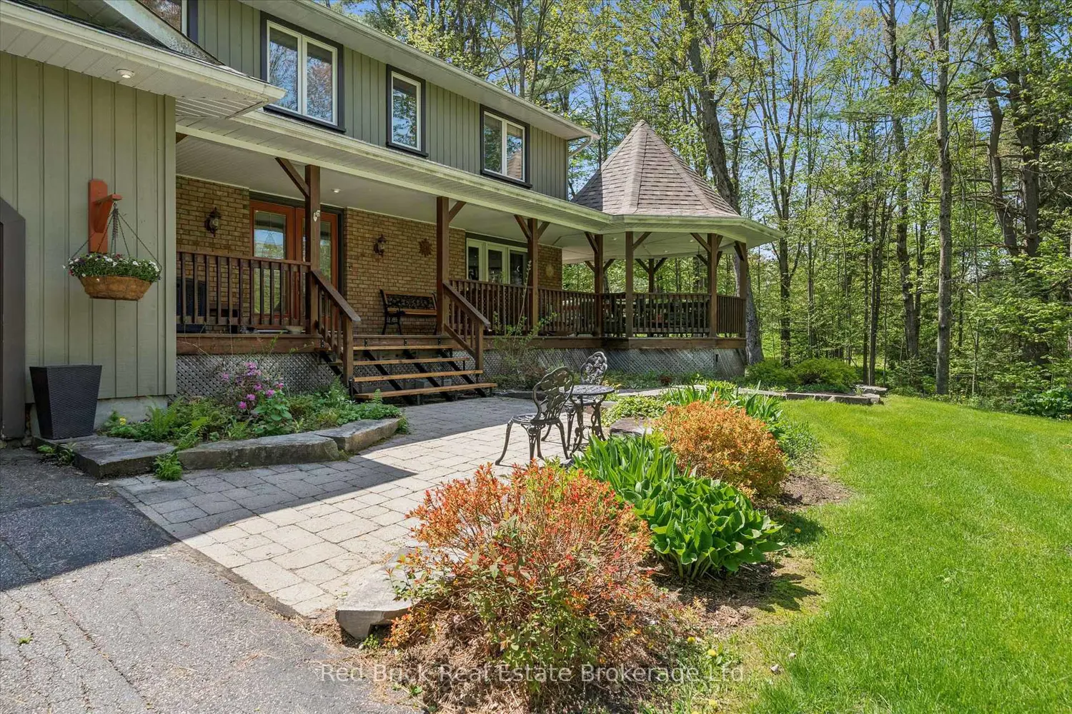 24 South Muskoka Drive photo 3