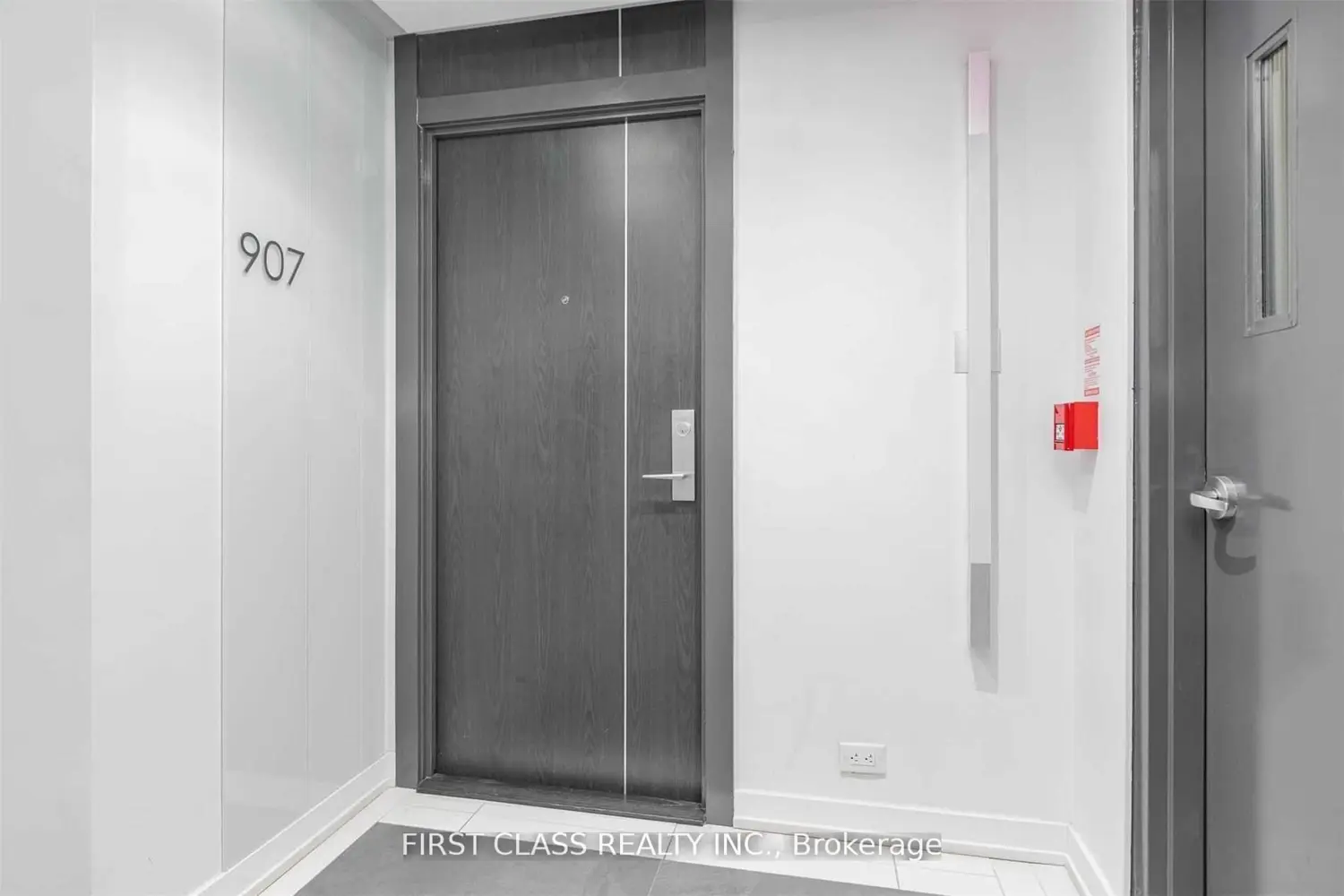 Additional image 20 of 220 George Street 907