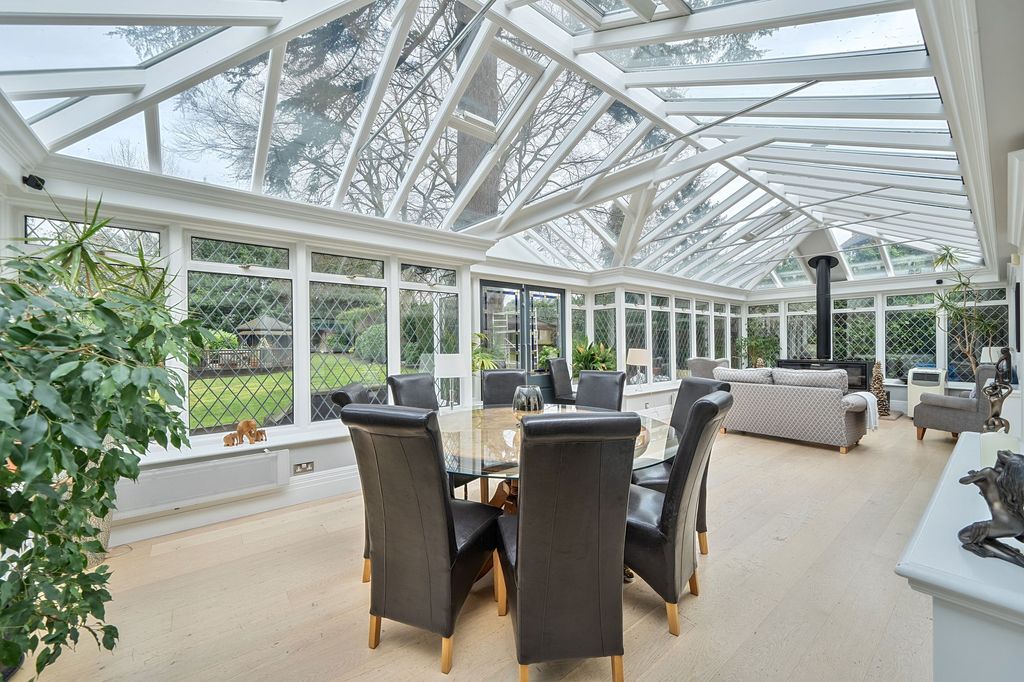 Additional image 3 of 4 bed detached house for saleThe Green, Epsom KT17